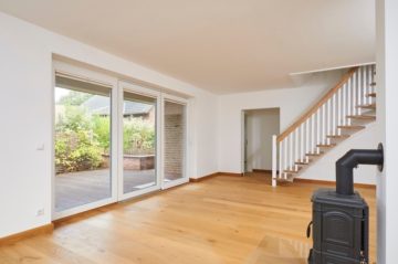 Wohnzimmer Bild 2 - ++MODERNES EINFAMILIENHAUS- DIREKTE NÄHE ZU BARGTEHEIDE