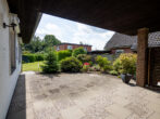 WINTERBONUS: BUNGALOW MIT KAMIN! * GARAGE + GROßER GARTEN. (FISCHBEK/ELMENHORST) - Terrasse teilüberdacht