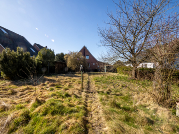 Garten Rückseite Haus - EINFAMILIENHAUSHAUS MIT ANBAUOPTION (HAMMOOR)