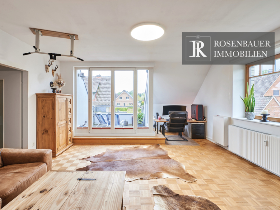 Wohnzimmer - MODERNISIERTE 3-ZI.-WOHNUNG IM ZFH + SONNENBALKON & GARAGE!