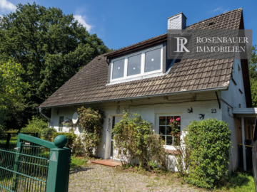 DAS LEBEN IST EIN PONYHOF. EINZELHAUS MIT PONYSTALL IN AMMERSBEK (SANIERUNGSBEDÜRFTIG), 22949 Ammersbek, Einfamilienhaus