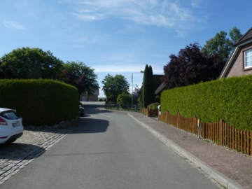 Straße - LÄNDLICHES STEINHORST – MAISONETTE WOHNUNG